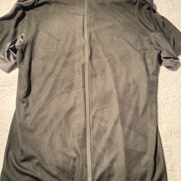 Great shape smoke free home size S - Picture 3 of 4